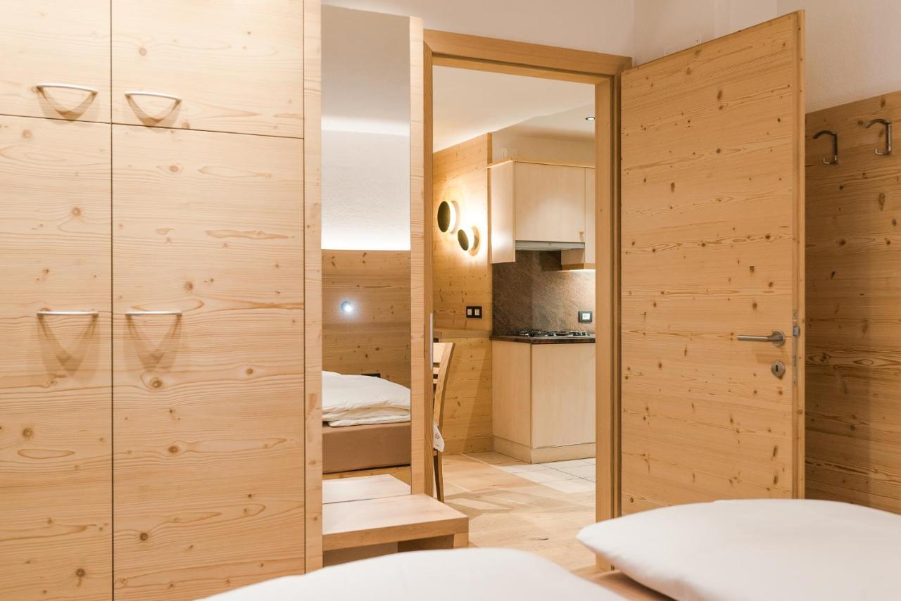Residence Chalet Pinis コルヴァーラ・イン・バディーア エクステリア 写真