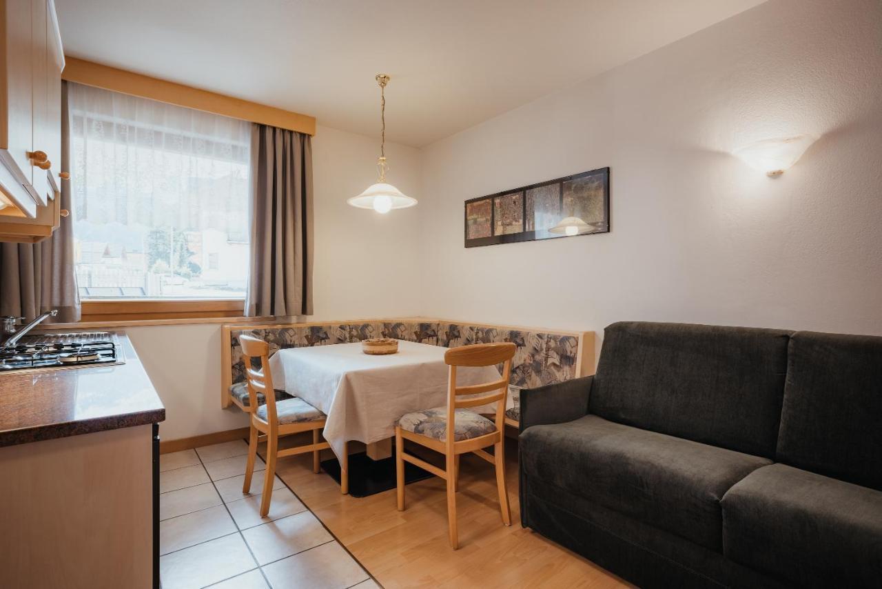 Residence Chalet Pinis コルヴァーラ・イン・バディーア エクステリア 写真