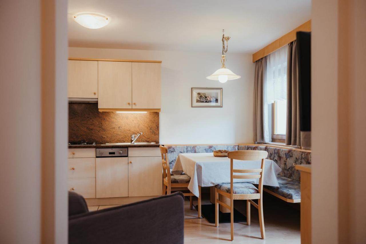 Residence Chalet Pinis コルヴァーラ・イン・バディーア エクステリア 写真
